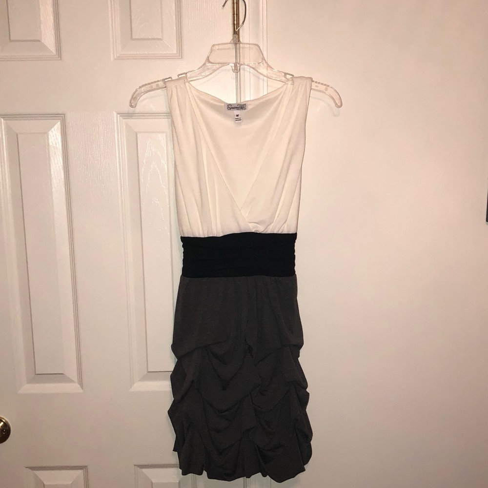 Junior’s Dress size Medium